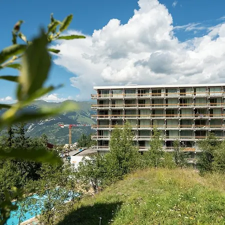 Pierre & Le Moriond Apartmanhotel