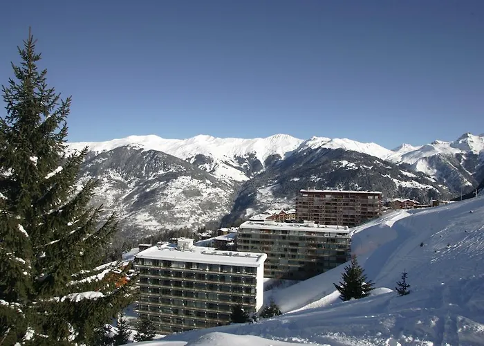 Pierre & Le Moriond Aparthotel 3*