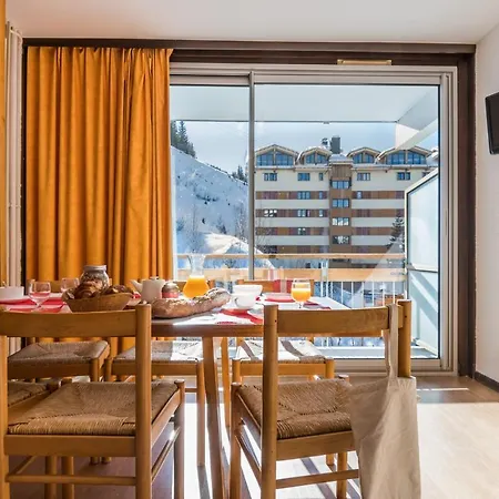 Pierre & Le Moriond Courchevel